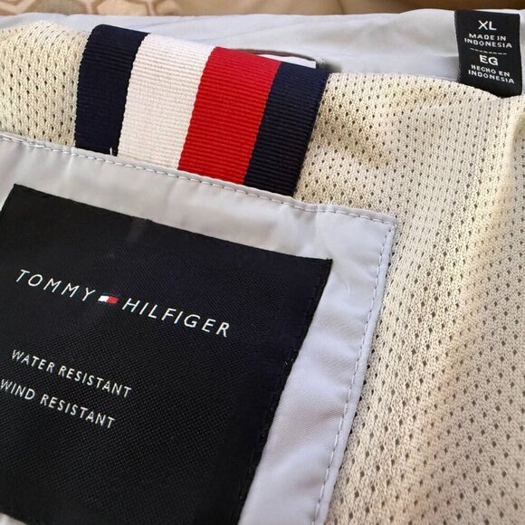 Tommy Hilfiger Men's Lightweight Varsity Rib Knit Bomber Jacket, Pastel Blue - Picture 7 of 7